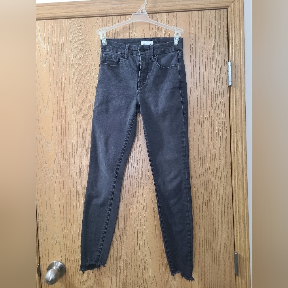 Good American Good Legs Dark Gray Frayed Hem Skinny Jeans